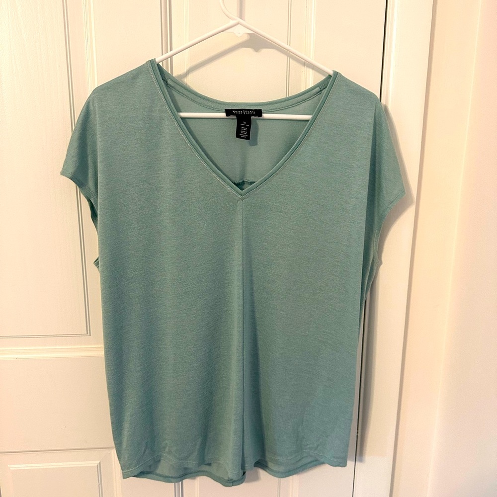 White House Black Market Top. Sea foam Green.
